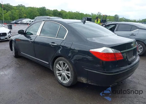 2009 Hyundai Genesis 4.6 z USA, uszkodzony, nr VIN KMHGC46F59U051875